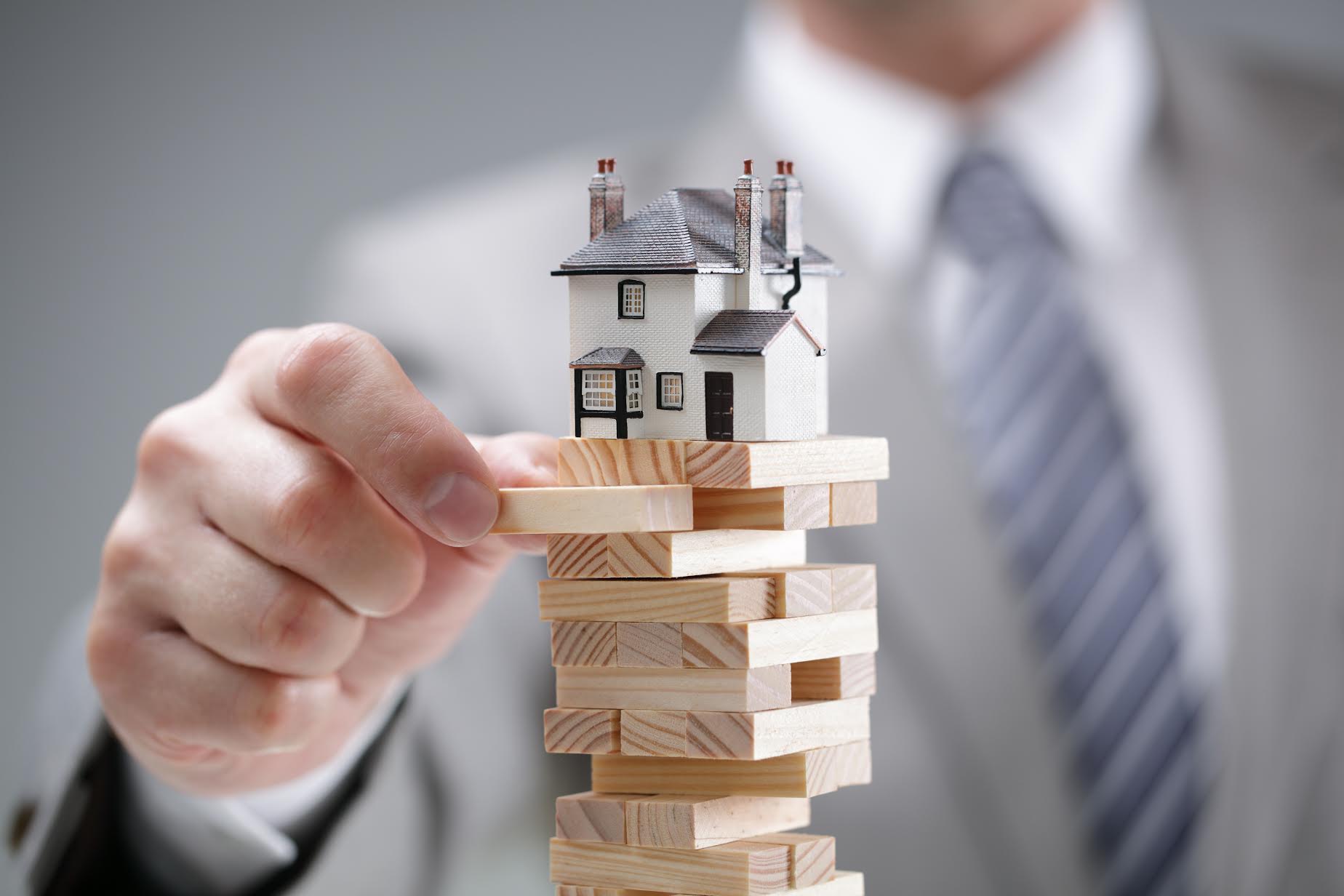 ÜBERSETZUNGEN FÜR DEN IMMOBILIENSEKTOR